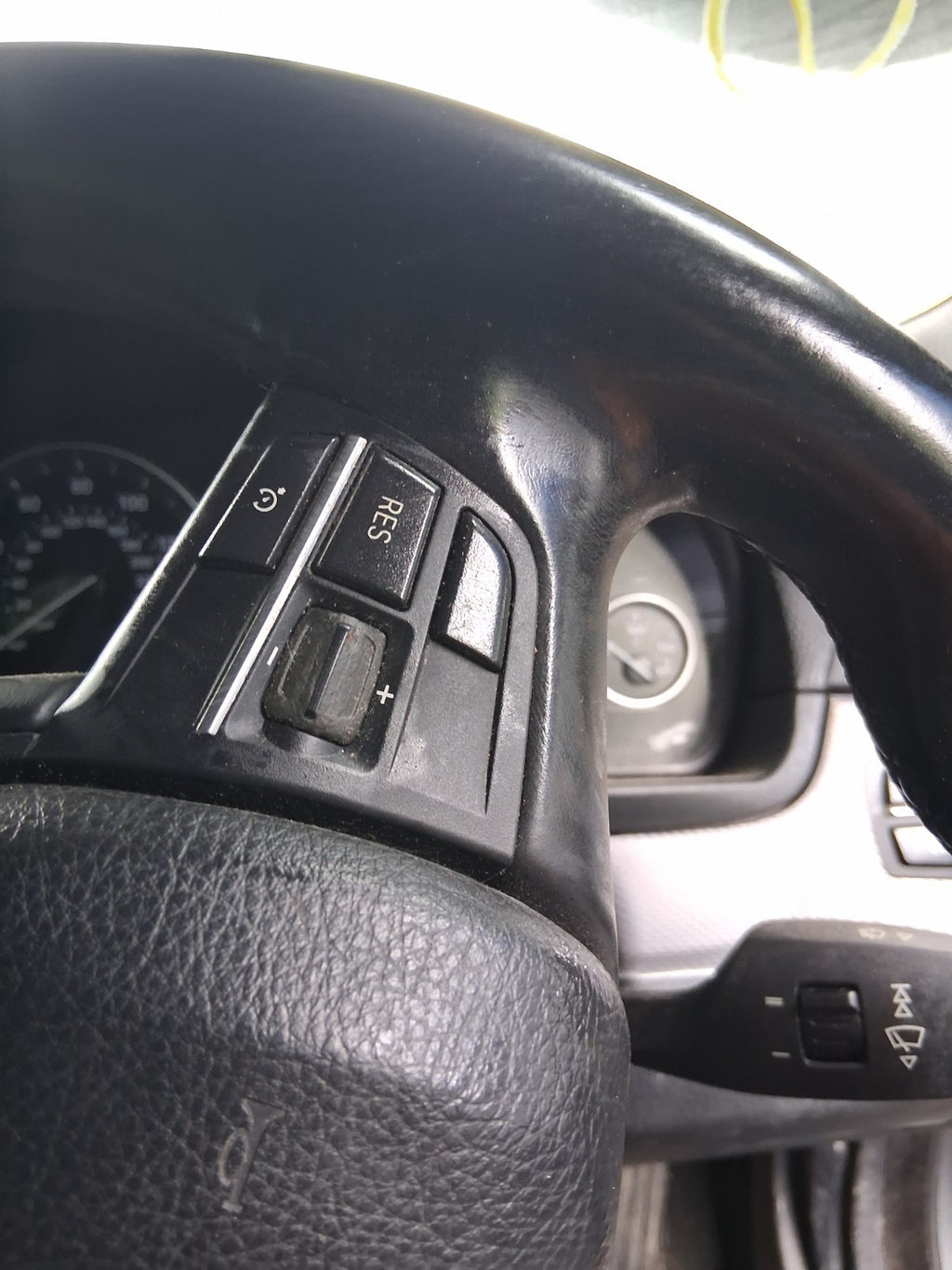 2010 BMW 5 SERIES F10 M SPORT MULTIFUNCTIONAL STEERING WHEEL WITHOUT AIRBAG