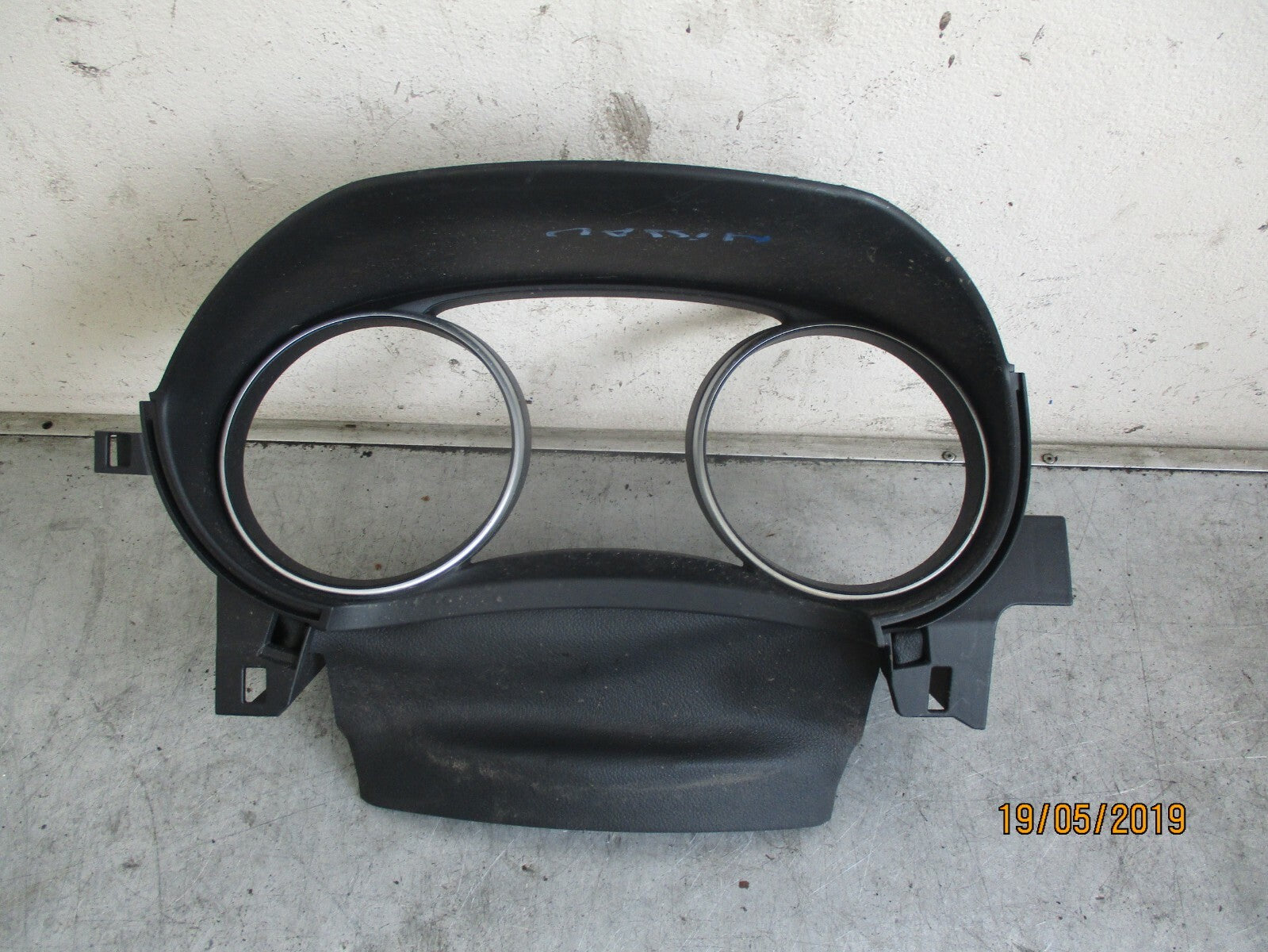 NISSAN QASHQAI J11 MK2 SPEEDO CLOCK SURROUND TRIM