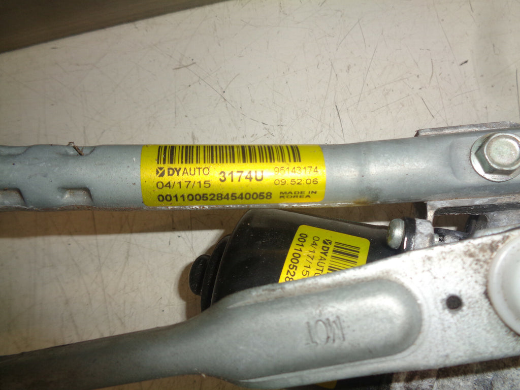 VAUXHALL VIVA 2017 1.0 PETROL FRONT WIPER MOTOR LINKAGE 95143174