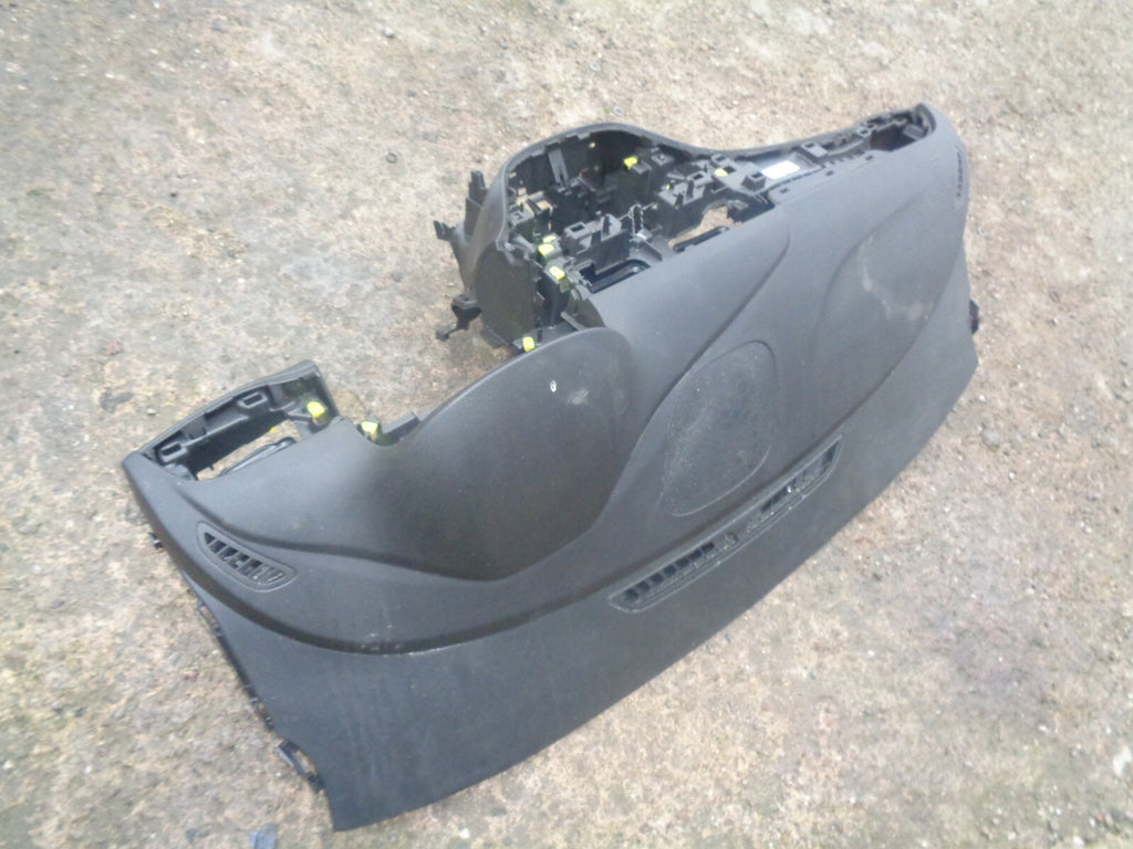 VAUXHALL CORSA E MK4 2016 DASHBOARD + NS PASSENGER SIDE AIRBAG