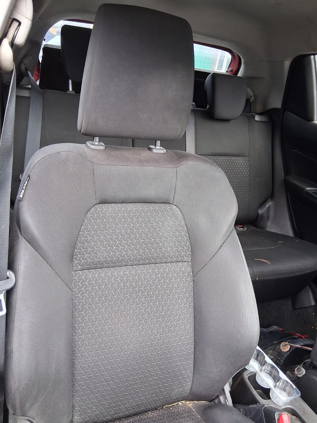 2019 SUZUKI SWIFT MK4 OSF DRIVER SIDE FRONT RIGHT COMPLETE SEAT FABRIC