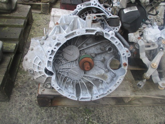 MERCEDES BENZ 2017 A CLASS W176 1.5 DIESEL 6 SPEED MANUAL GEARBOX A1762610101