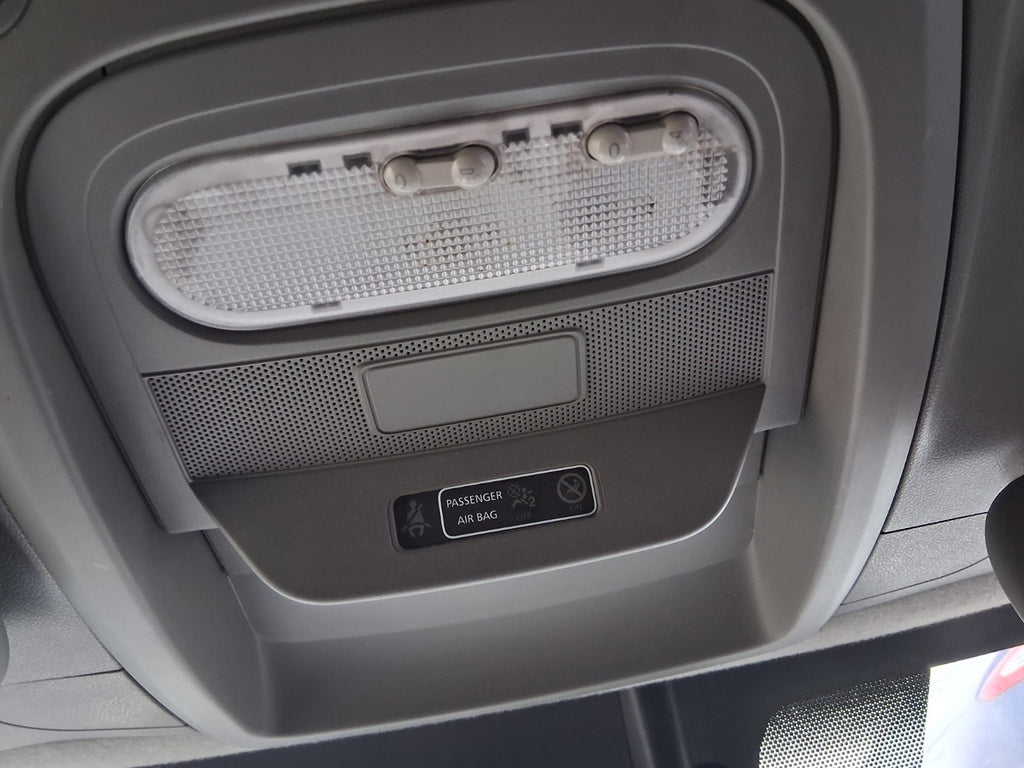 2021 NISSAN NV400 MK1 FRONT INTERIOR ROOF READING COURTESY LIGHT