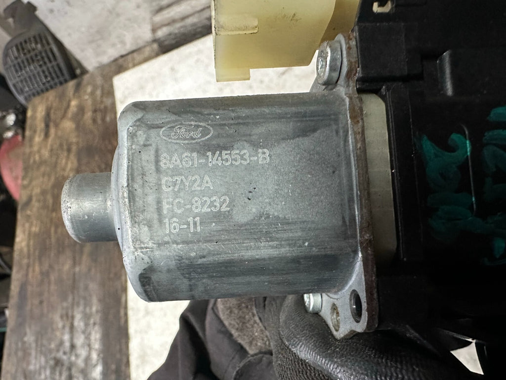 2016 FORD FIESTA MK7 3 DOOR OS DRIVER SIDE WINDOW MOTOR 8A6114553B