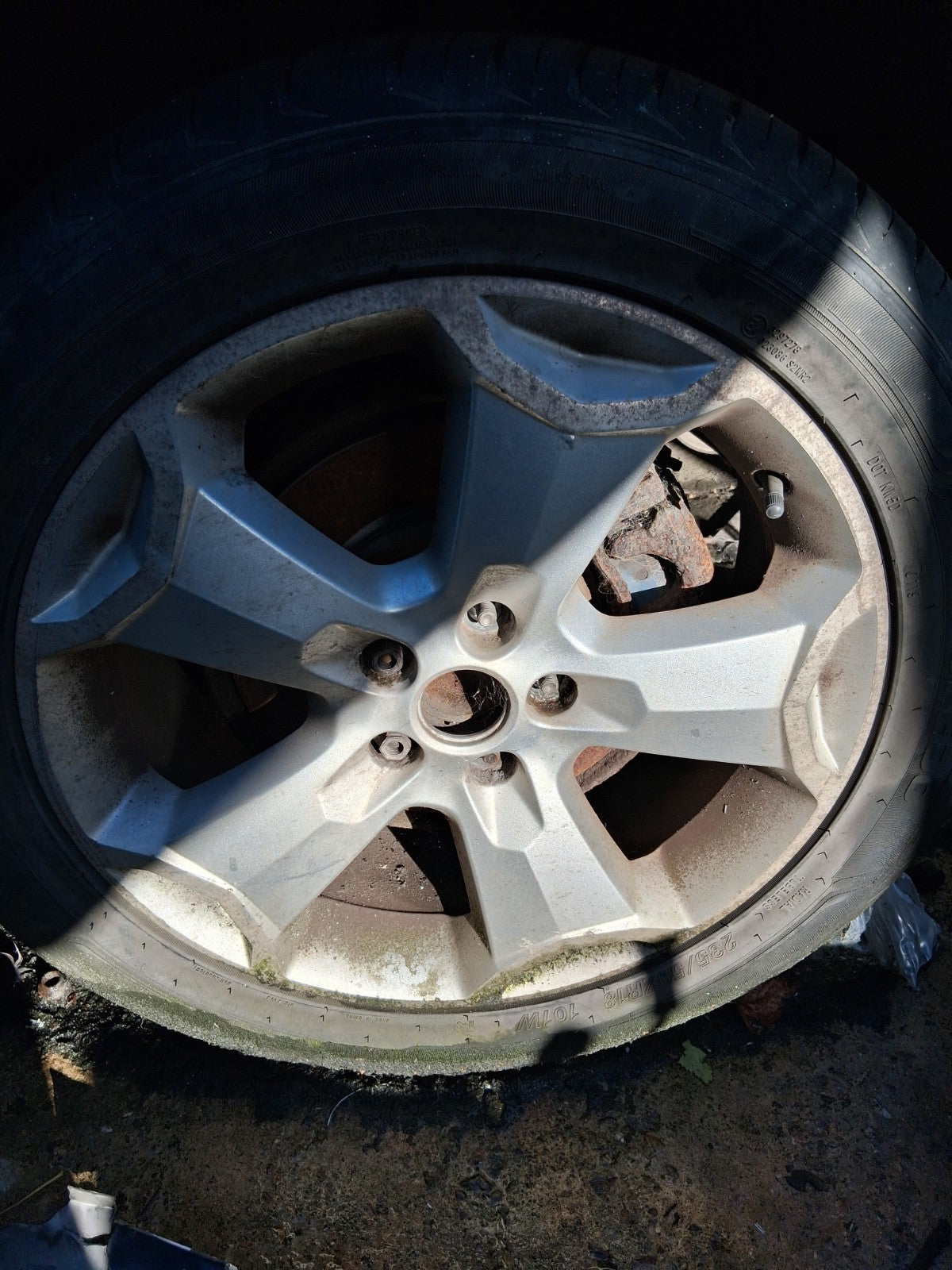 2009 FORD KUGA MK1 18 INCH ALLOY WHEEL WITH TYRE 235/50R18
