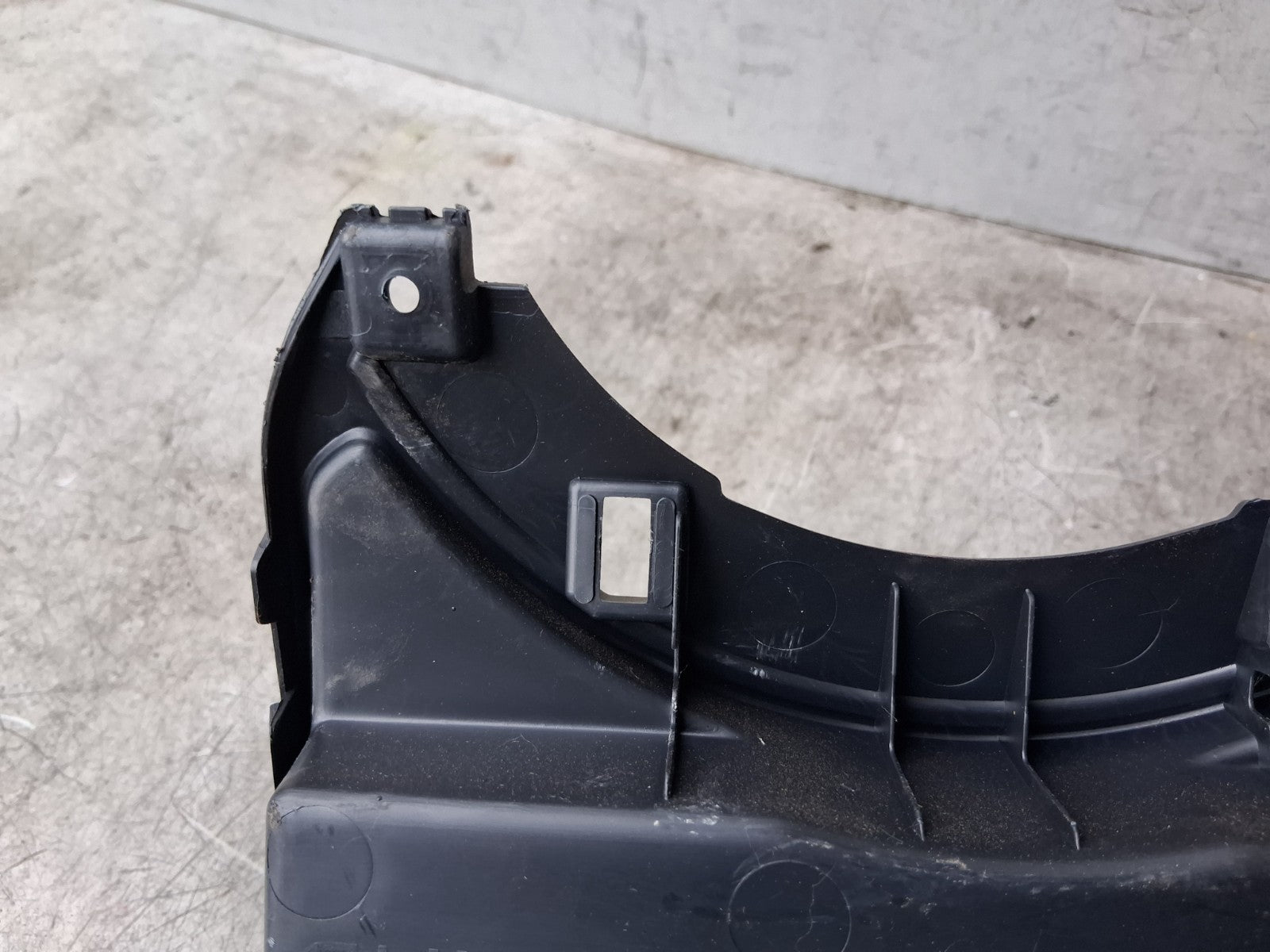 KIA SPORTAGE MK3 2012 CENTRE CONSOLE STORAGE TRAY USB AUX 846313W910