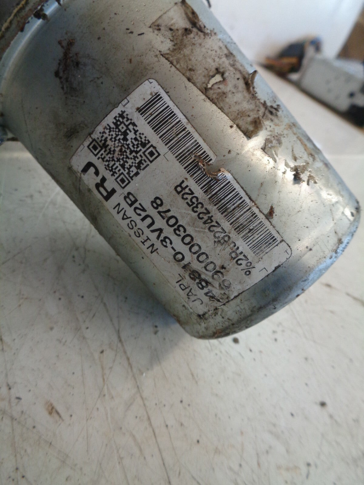 NISSAN NOTE E11 1.2 PETROL POWER STEERING COLUMN 488103VU2B 285003VU2B