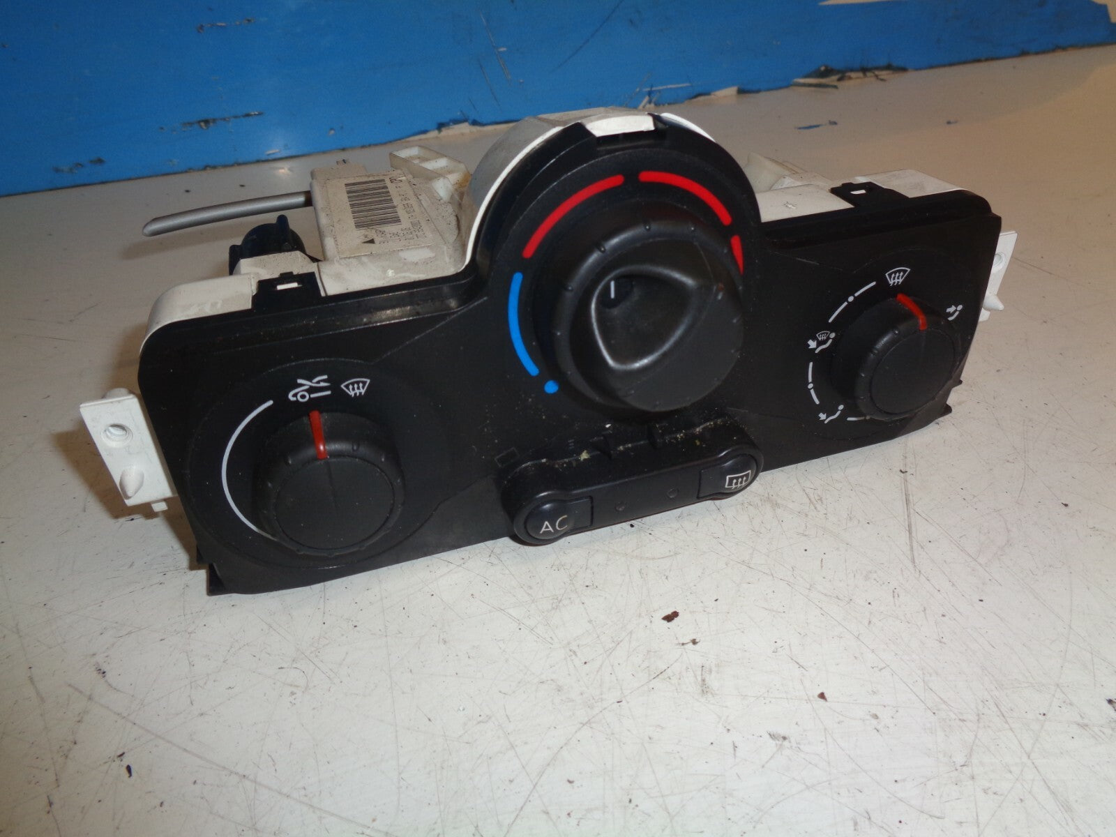 RENAULT MEGANE MK2 2007 DASHBOARD HEATER CLIMATE CONTROL PANEL