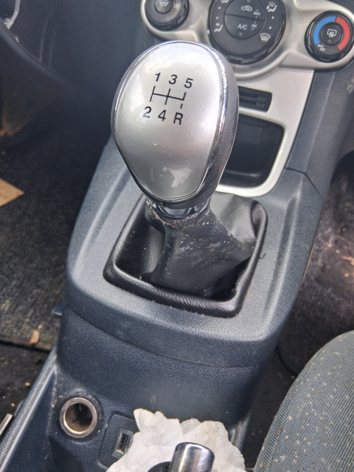 2012 FORD FIESTA MK7 MANUAL GEAR STICK GEAR SHIFTER GEAR LEVER