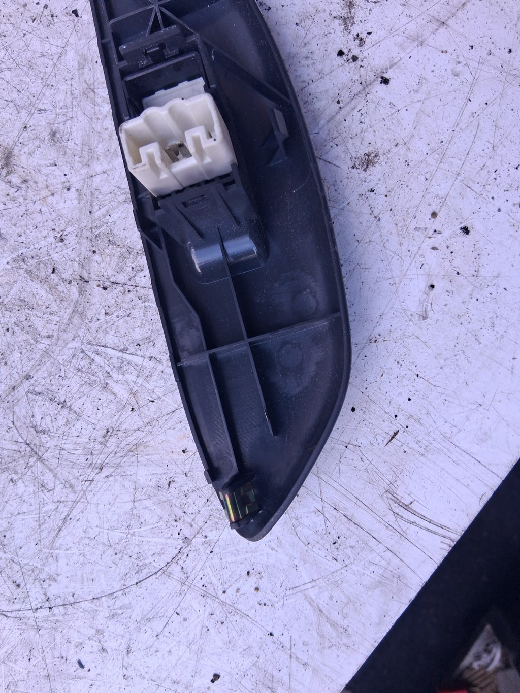 2004 TOYOTA YARIS MK1 NSF PASSENGER SIDE FRONT LEFT WINDOW CONTROL SWITCH
