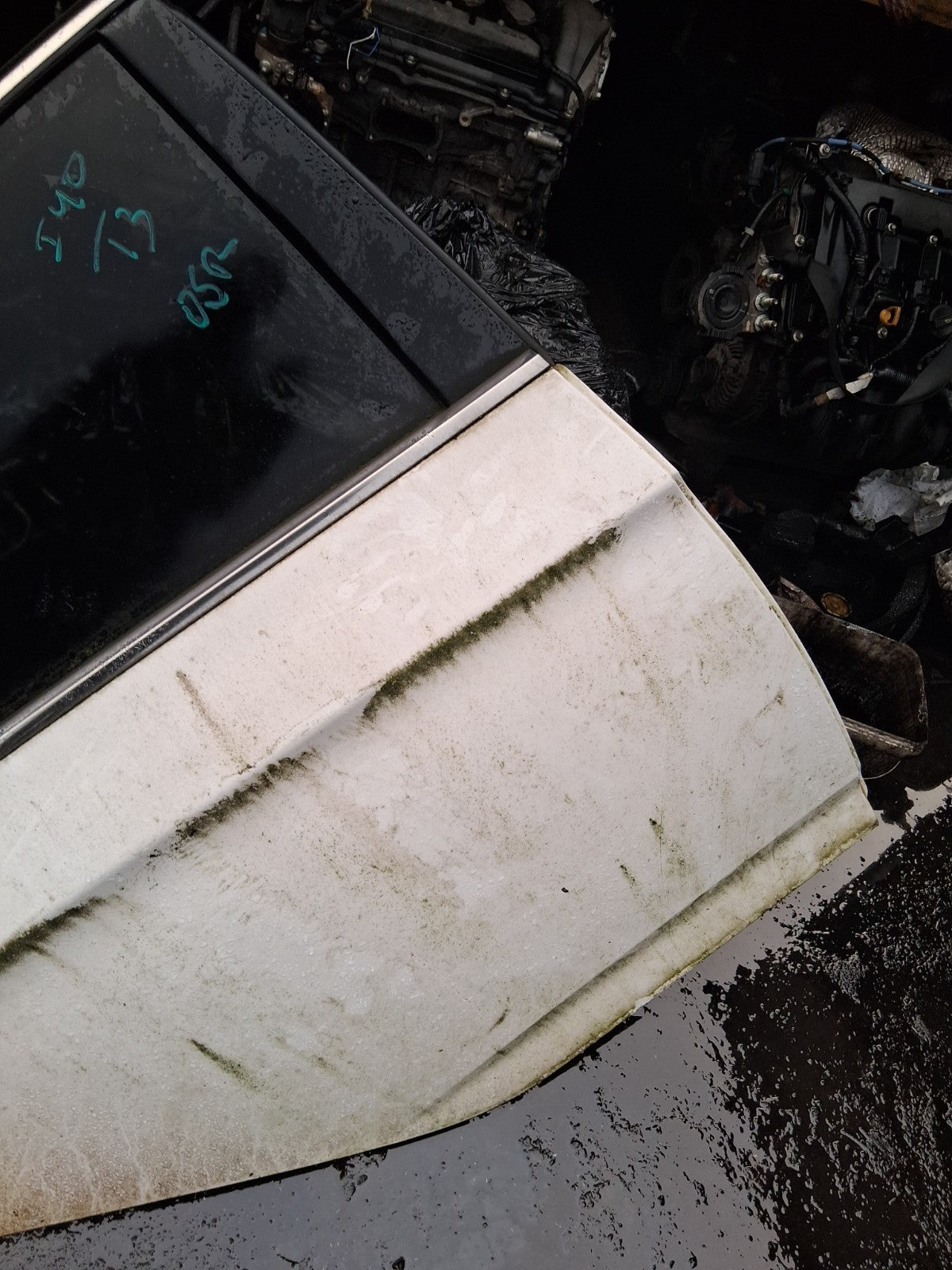 2013 HYUNDAI I40 OSR DRIVER SIDE REAR RIGHT COMPLETE DOOR WHITE