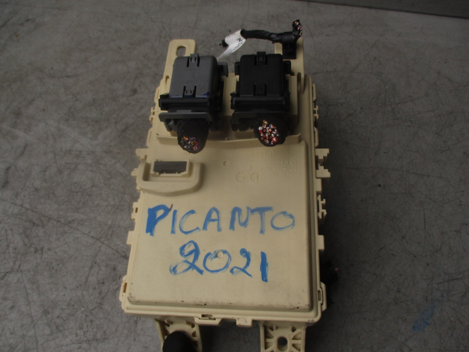 2021 KIA PICANTO MK3 1.0 PETROL FUSE RELAY BOX 91950G6021