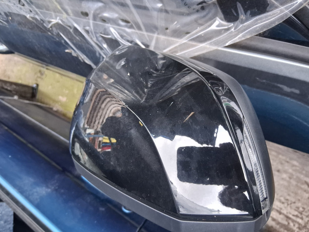 2021 AUDI Q2 MK1 FACELIFT OSF DRIVER SIDE FRONT POWER FOLD WING MIRROR GREY