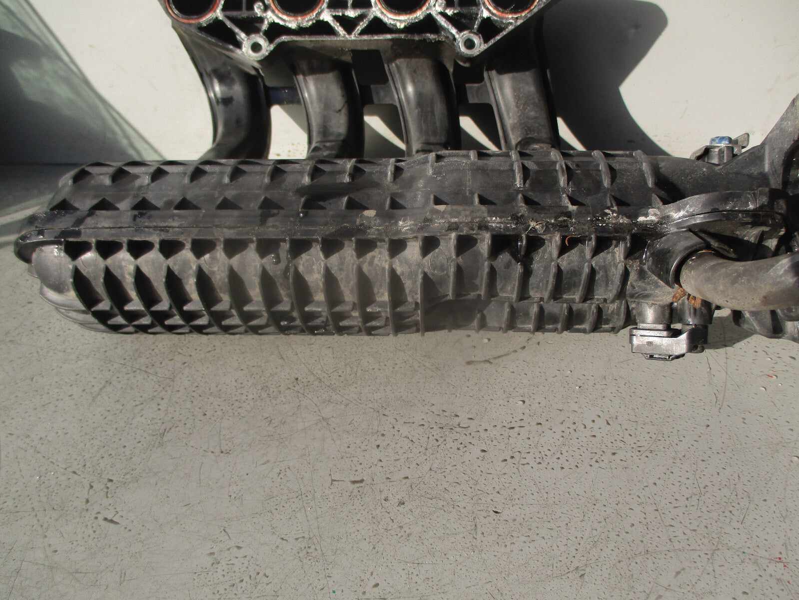 2011 HONDA INSIGHT ZE2 1.3 PETROL AIR INTAKE INLET MANIFOLD