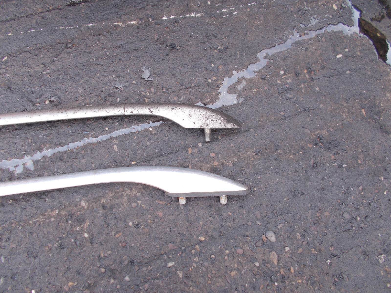 MERCEDES C CLASS W204 ESTATE ROOF BARS RAILS RACKS SILVER