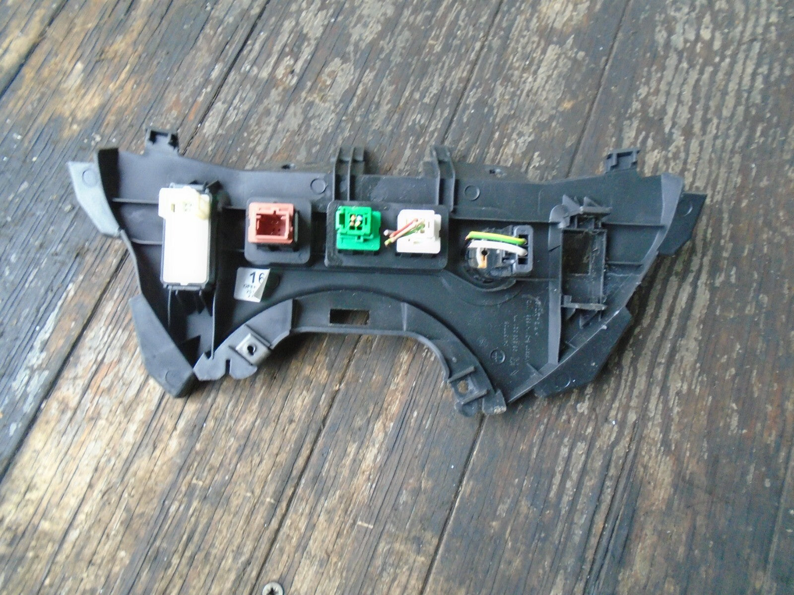 CITROEN BERLINGO 2012-2015 FLASHER AND HAZARD RELAY 9680932177