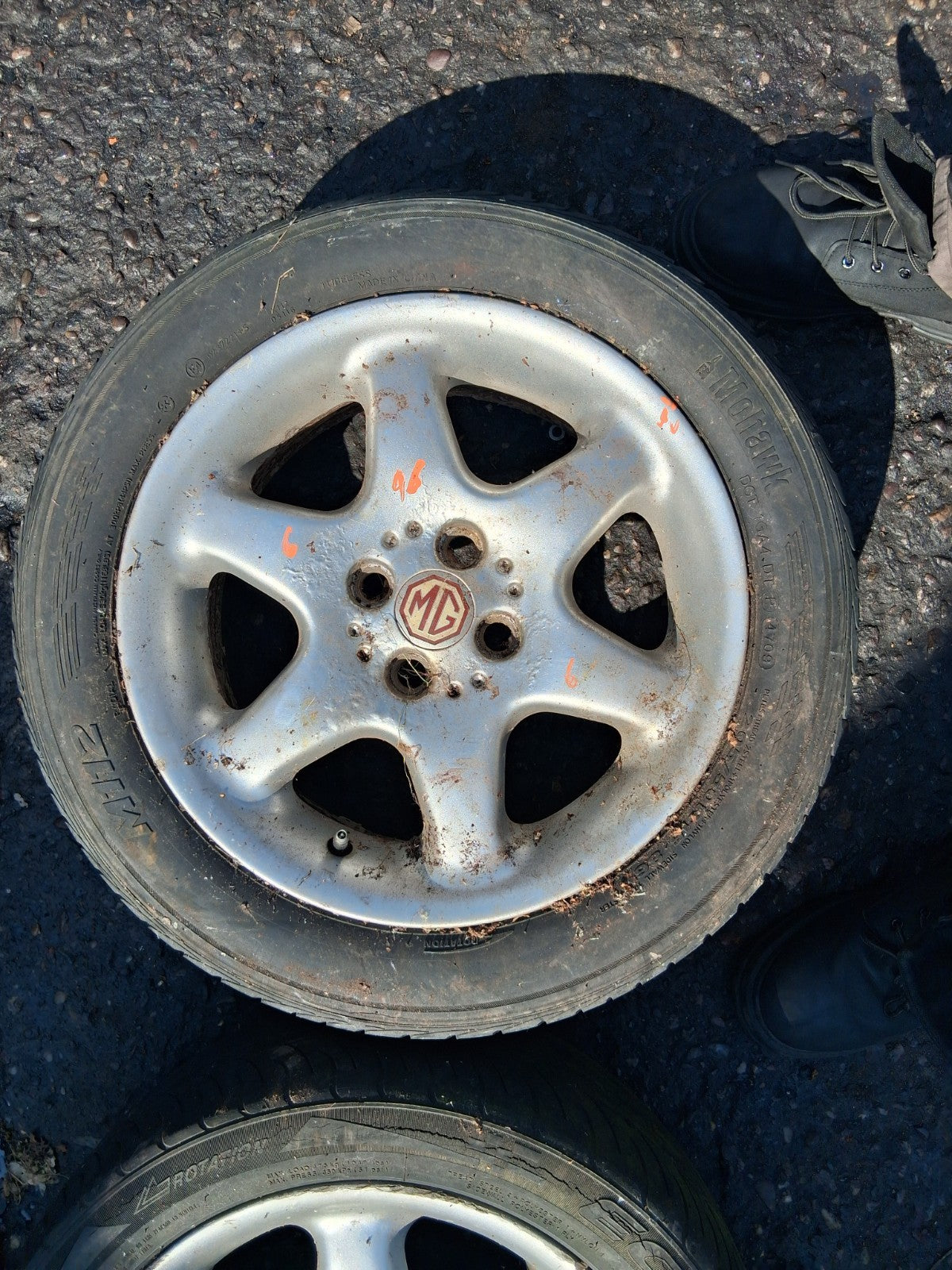 MG MGF 1996 MK1 15 INCH ALLOY WHEEL WITH TYRE 205/50R15