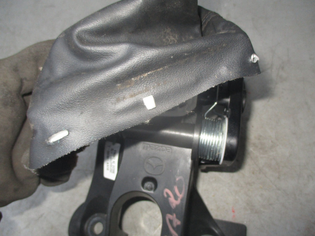 MAZDA 3 2020 2.0 PETROL MANUAL GEARSTICK SHIFTER BCKN46100A