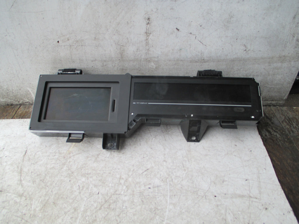 RENAULT SCENIC MK3 2012 2.0 DIESEL SAT NAV CLOCK SPEEDOMETER DISPLAY 248104342R