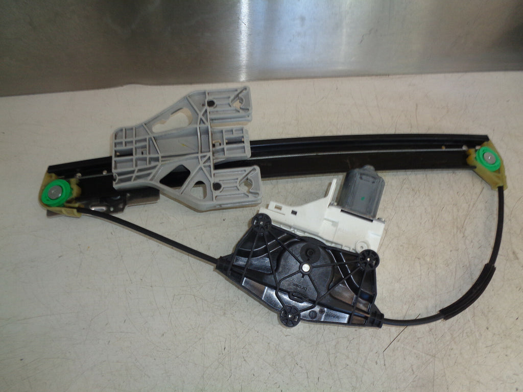 AUDI A4 2014 B8 OSR DRIVER REAR DOOR ESTATE WINDOW MOTOR REGULATOR 8K0959812A