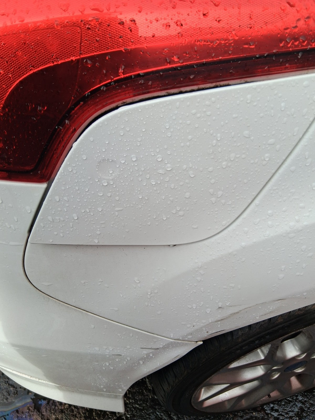 2017 FORD FOCUS MK3 ST LINE FUEL FLAP LID COVER WHITE