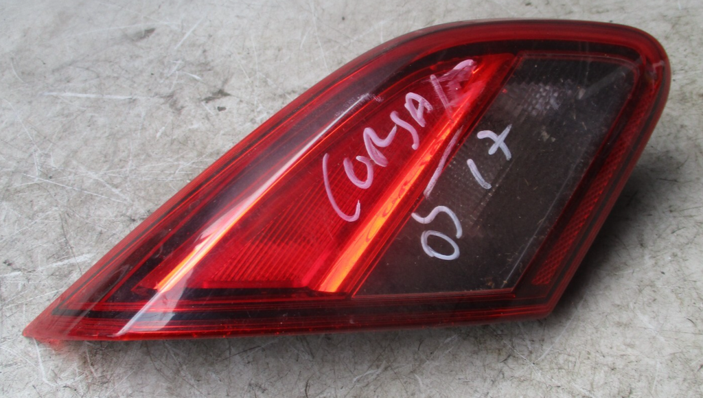 VAUXHALL CORSA E 2017 OSR DRIVER SIDE REAR TAIL LIGHT LAMP 13428461