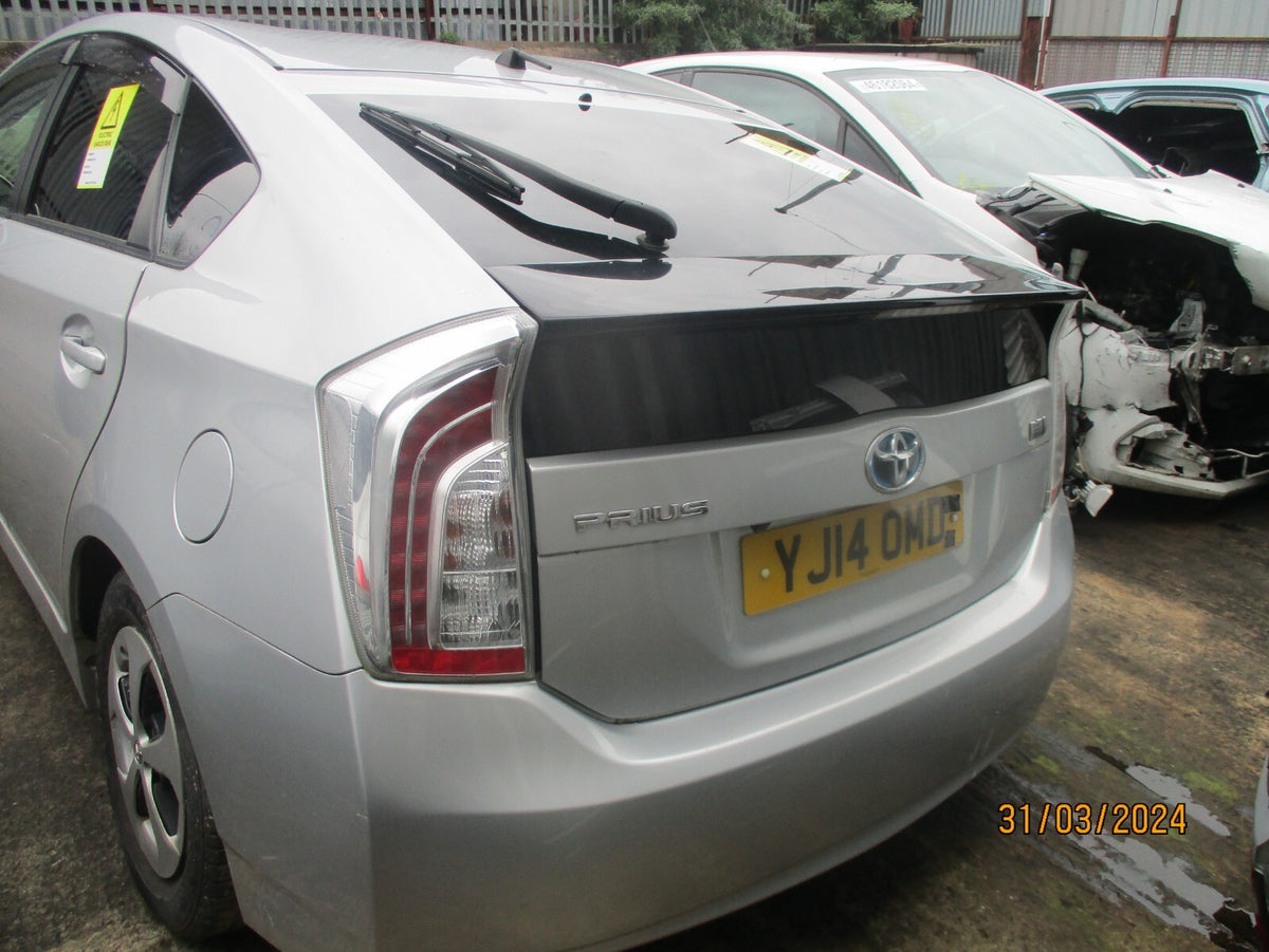 TOYOTA PRIUS MK3 2014 XW30 WING MIRROR CONTROL SWITCH POWERFOLD