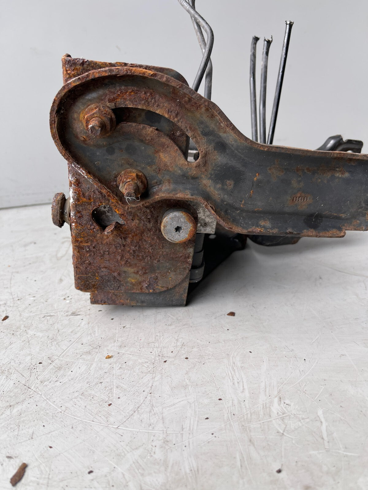 2000 CITROEN C3 PICASSO ABS PUMP MODULATOR 9665370480