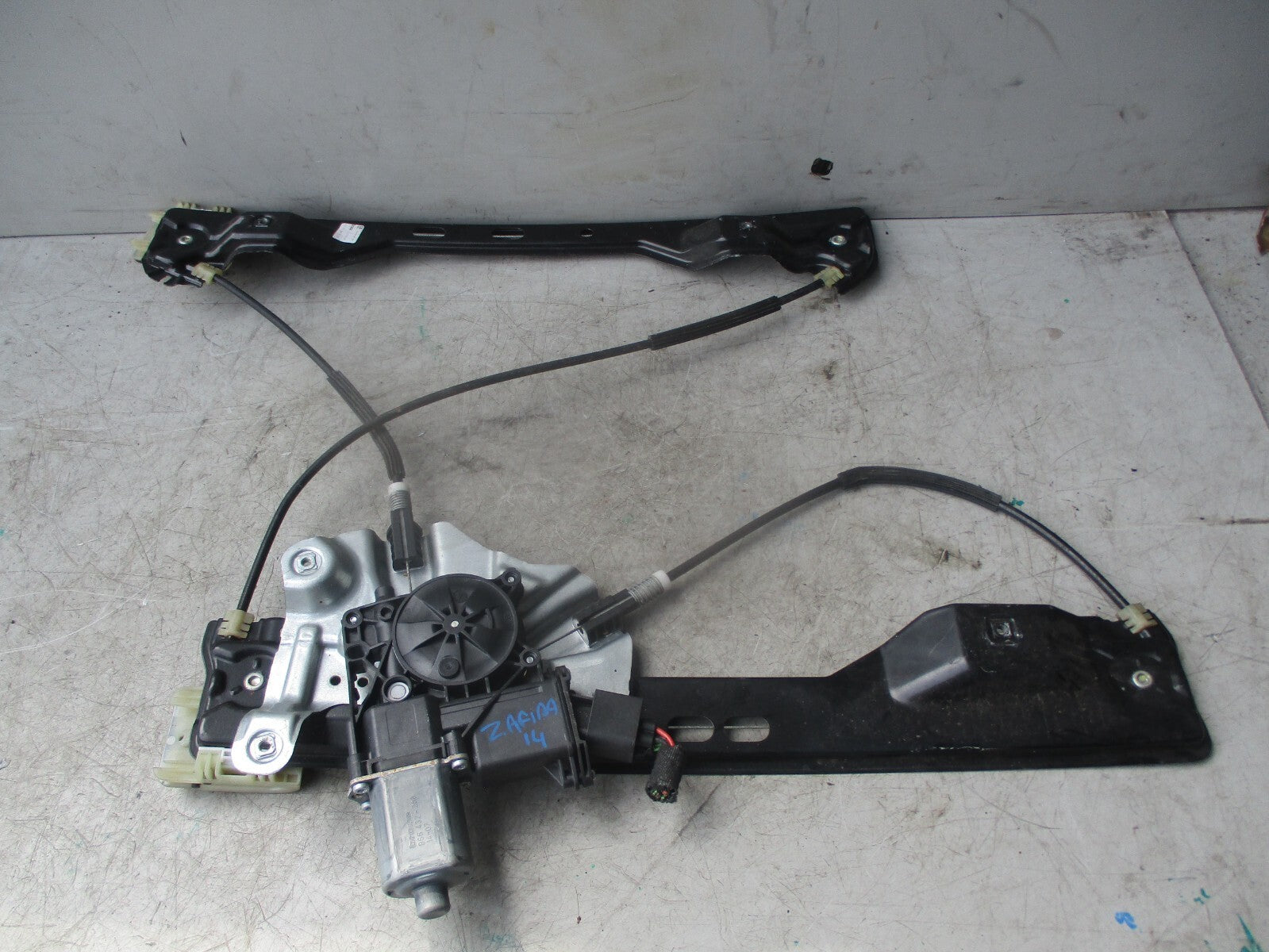 2014 VAUXHALL ZAFIRA C MK3 OSF DRIVER FRONT WINDOW MOTOR REGULATOR 915368104