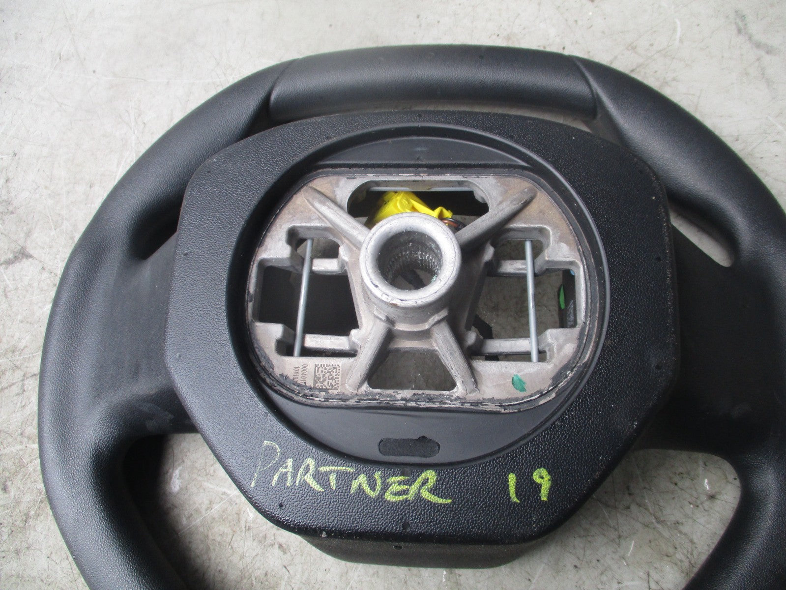2019 PEUGEOT PARTNER MK3 K9 LEATHER STEERING WHEEL 98171149ZD
