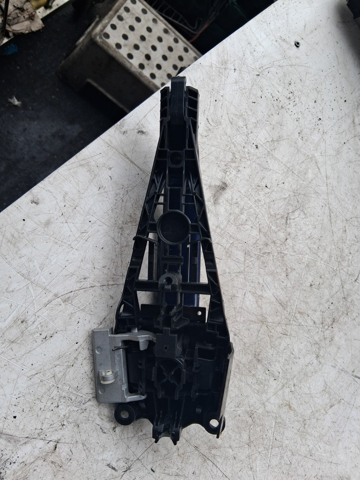 2013 VAUXHALL ASTRA J NSF PASSENGER SIDE FRONT LEFT EXTERIOR DOOR HANDLE