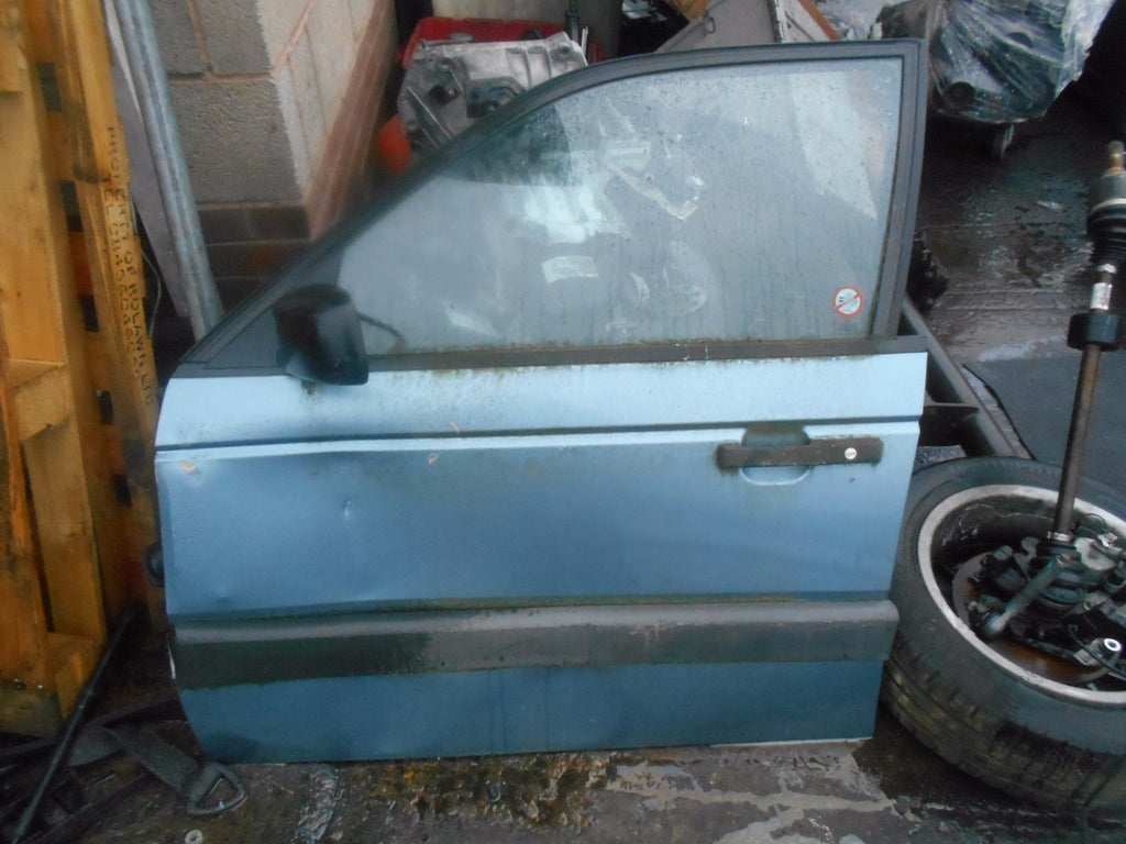 VOLKSWAGEN VW PASSAT B3 (MK3) 1990 NSF PASSENGER SIDE FRONT COMPLETE DOOR BLUE