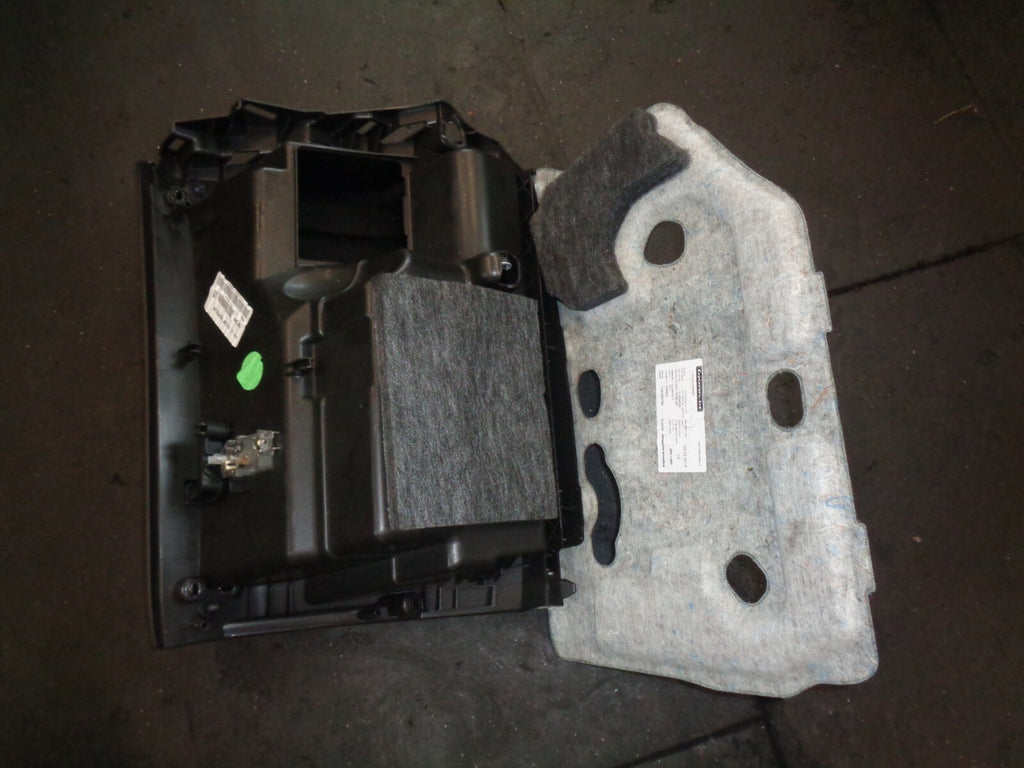 VAUXHALL INSIGNIA A INTERIOR STORAGE COMPARTMENT GLOVE BOX 13273294