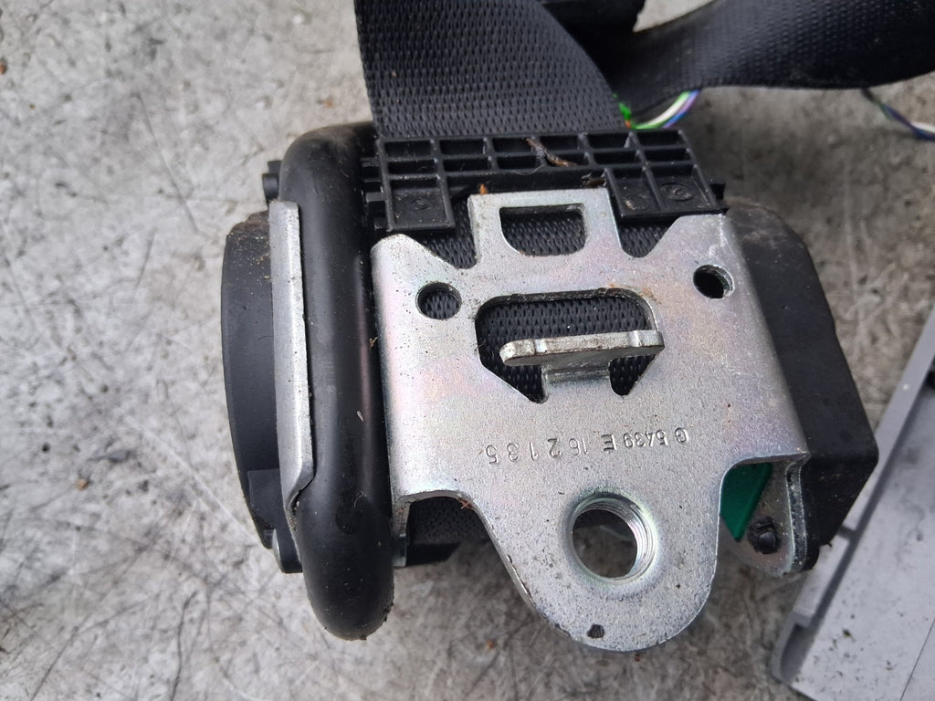 2016 MERCEDES SPRINTER W906 OSF DRIVER SIDE FRONT RIGHT SEAT BELT A9068600485