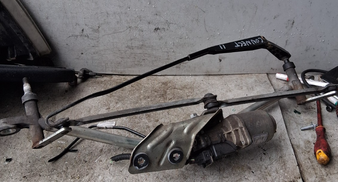 2011 FORD TRANSIT WIPER MOTOR WITH LINKAGE 64300022