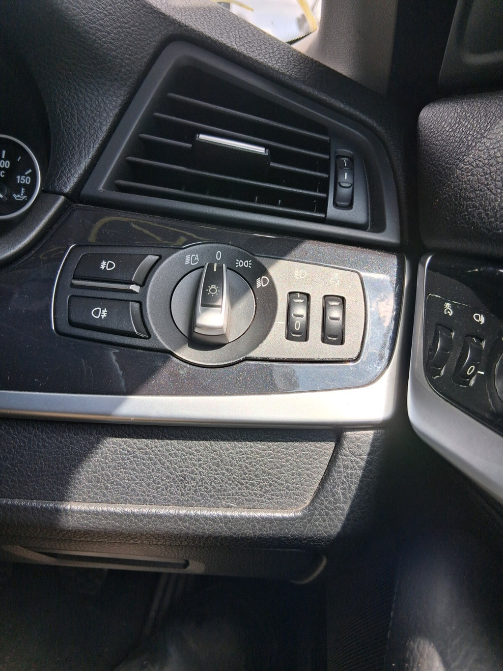 2012 BMW 5 SERIES F10 FRONT HEADLIGHT CONTROL SWITCH ADJUSTER