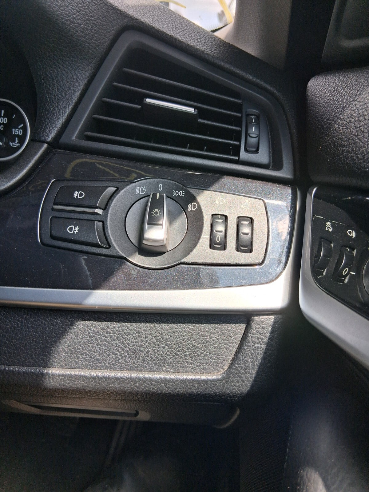 2012 BMW 5 SERIES F10 FRONT HEADLIGHT CONTROL SWITCH ADJUSTER