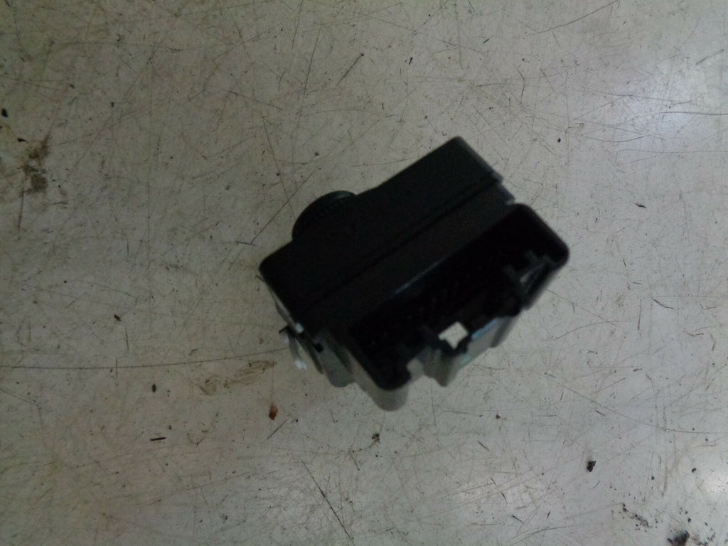 VAUXHALL ASTRA J 2013 ELECTRIC WING CONTROL SWITCH 13271827