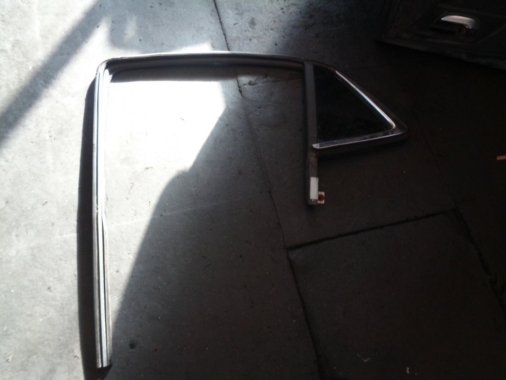 VAUXHALL MOKKA 2013 MK1 NSR PASSENGER SIDE REAR DOOR QUARTER WINDOW PANEL