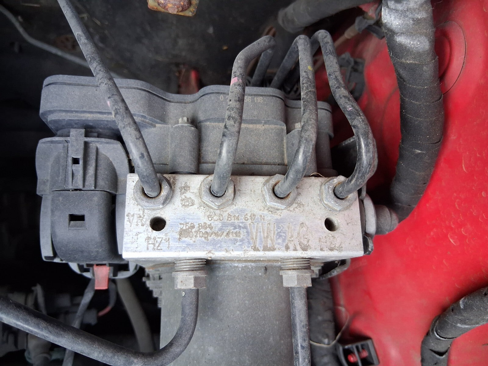 2017 VW VOLKSWAGEN POLO MK5 1.0 PETROL ABS PUMP CONTROL MODULATOR 6C0614517N