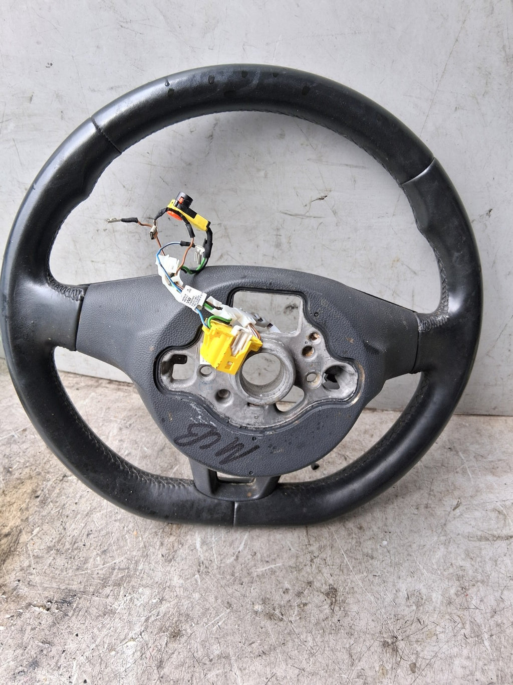 2016 VOLKSWAGEN GOLF MK7 MULTIFUNCTIONAL STEERING WHEEL 622995100A
