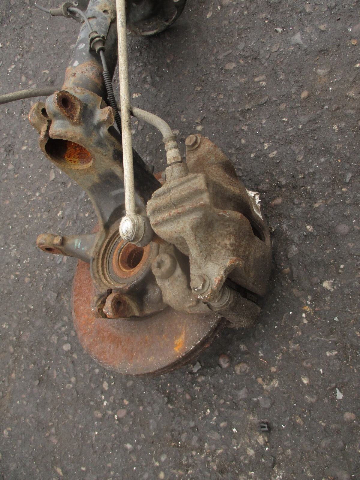 2011 CITROEN DS3 1.6 NS PASSENGER FRONT WHEEL HUB SHOCK ABSORBER 9671325980