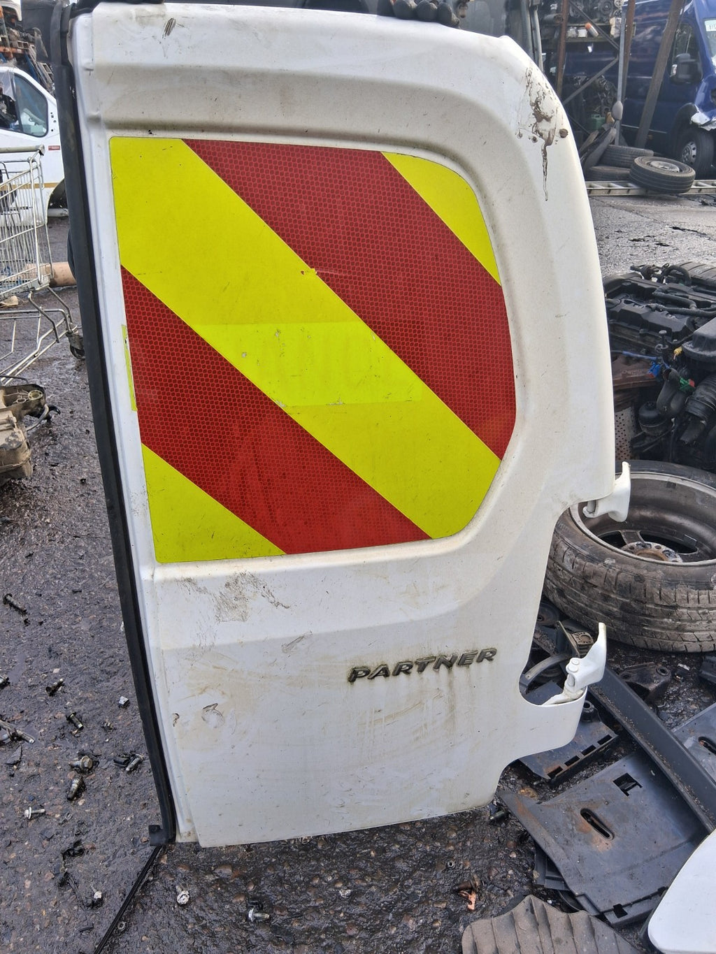 2018 PEUGEOT PARTNER MK2 OSR DRIVER SIDE REAR RIGHT COMPLETE DOOR WHITE