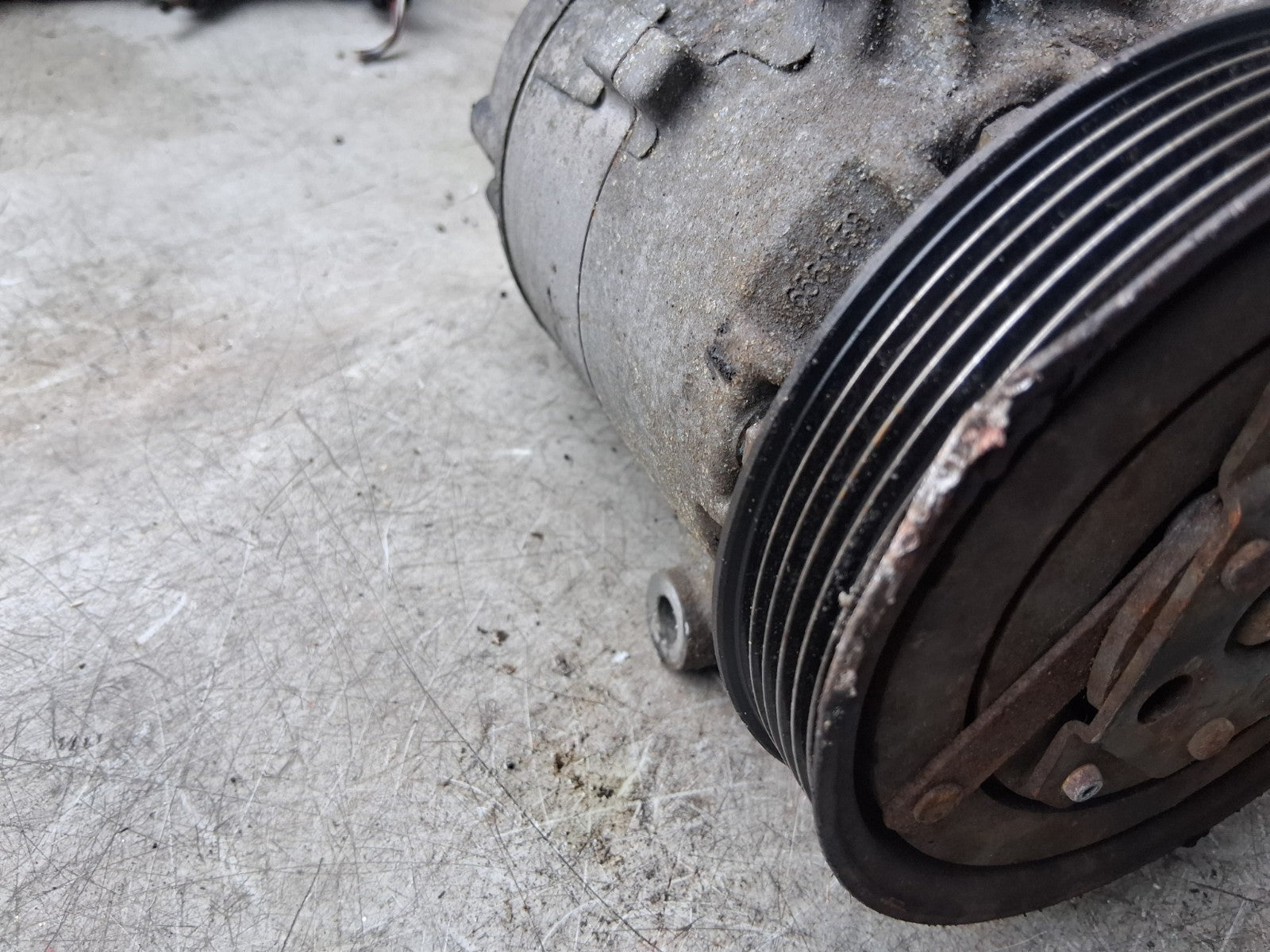 2005 RENAULT MEGANE MK2 1.5 DIESEL AC AIR CON COMPRESSOR PUMP 8200316164