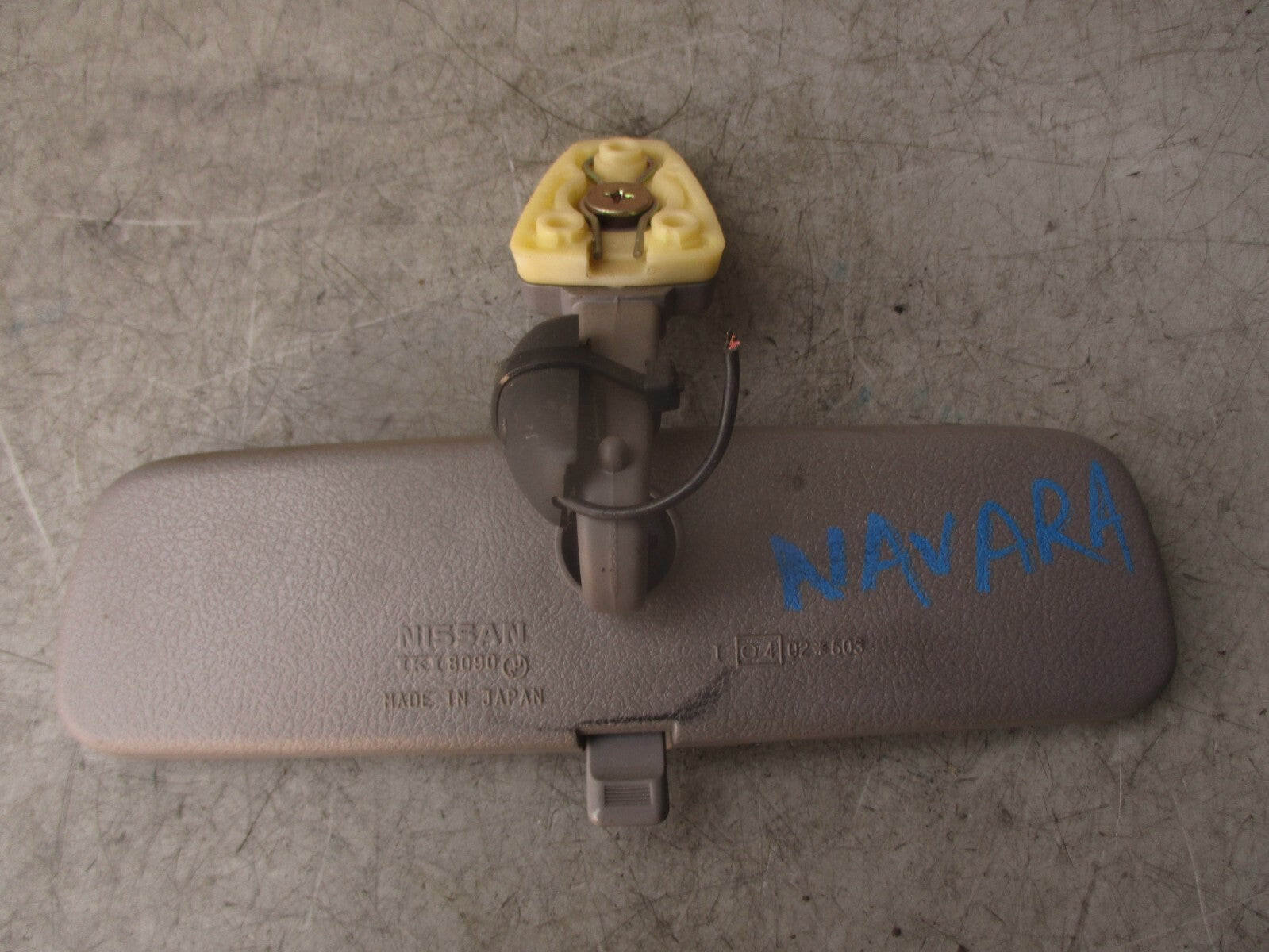 2002 NISSAN NAVARA D22 INTERIOR REAR VIEW MIRROR