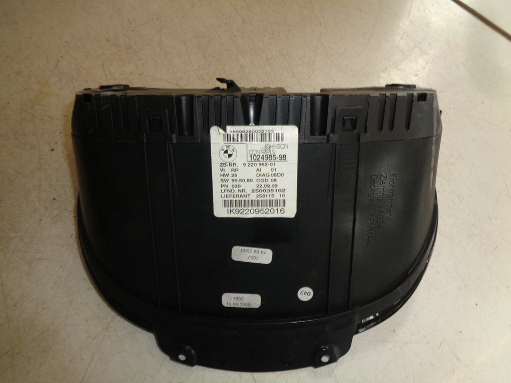 BMW 1 SERIES E82 E88 E81 MANUAL DIESEL SPEEDOMETER INSTRUMENT CLUSTER 922095201