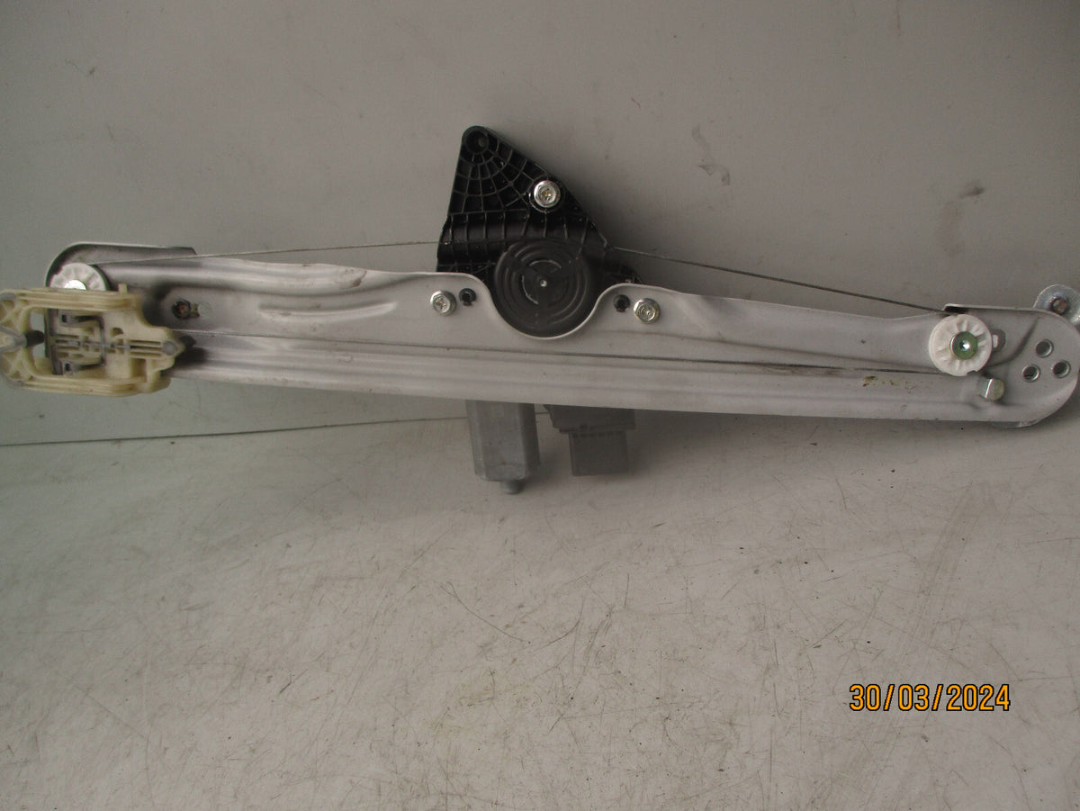 2022 VAUXHALL CROSSLAND OSF DRIVER FRONT DOOR WINDOW MOTOR & REGULATOR  39187590