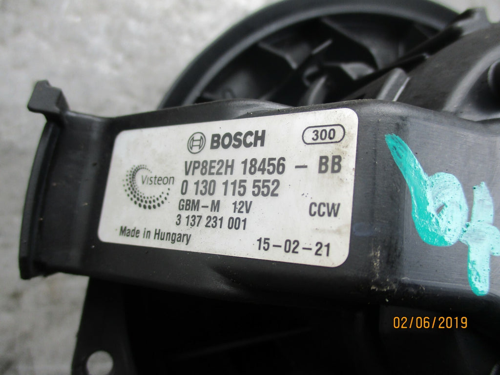 FORD FIESTA MK7 HEATER BLOWER MOTOR FAN VP8E2H18456