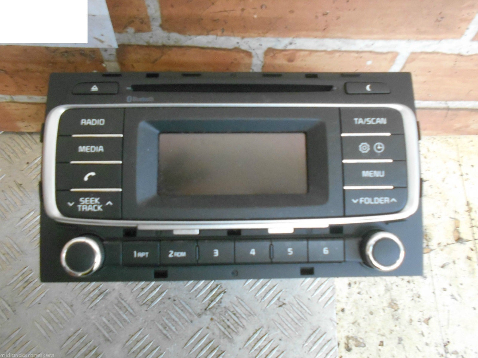 KIA RIO MK3 2015 RADIO STEREO CD BLUETOOTH HEAD UNIT AM112IHEE