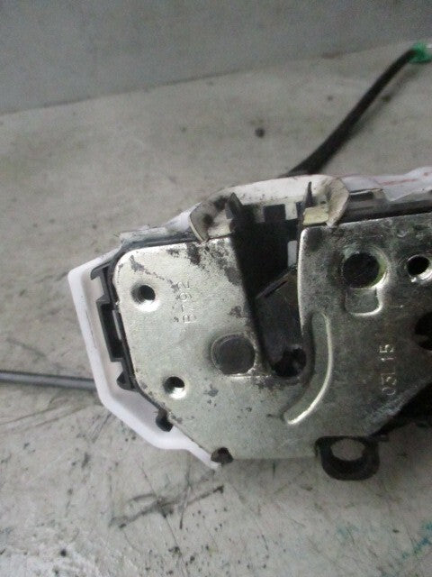 2015 PEUGEOT BIPPER NSF PASSENGERS FRONT DOORLOCK MECH